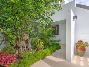 830 Bayport Way, Unit 830 in Longboat Key, FL - Building Photo - Building Photo