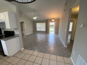 9634 Bandelier Dr in Orlando, FL - Building Photo - Building Photo