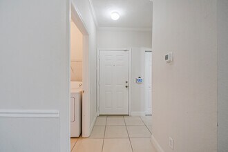 3611 Conroy Rd in Orlando, FL - Building Photo - Building Photo