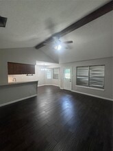 7910 Jonquil Dr in Texas City, TX - Building Photo - Building Photo