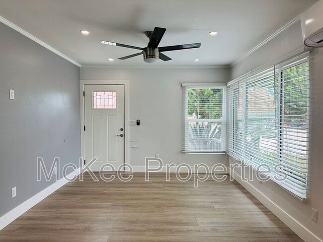 1658 Cable St in San Diego, CA - Building Photo - Building Photo