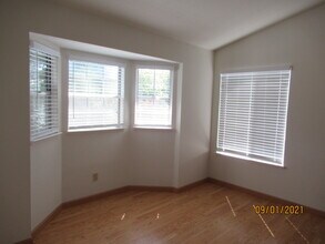 614 Barbara Way in Roseville, CA - Building Photo - Building Photo