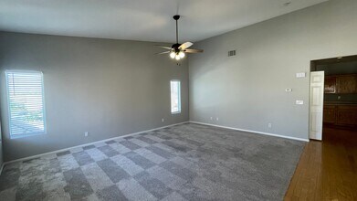 517 W Mesquite Blvd in Mesquite, NV - Building Photo - Building Photo