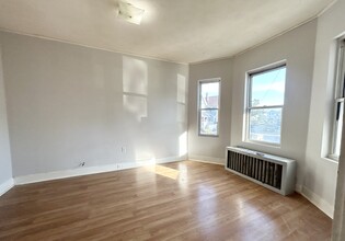 18 Eastman St, Unit 1 in Boston, MA - Building Photo - Building Photo