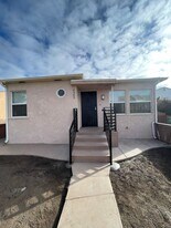 4365 Cherokee Ave in San Diego, CA - Building Photo