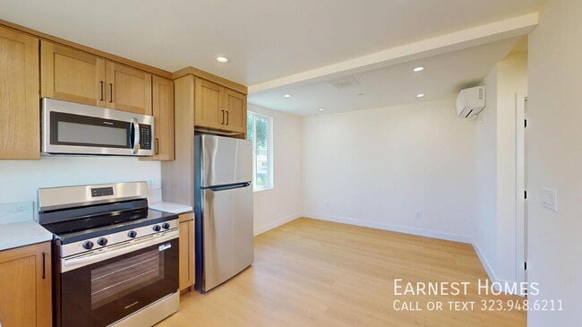 property at 6443 Satsuma Ave