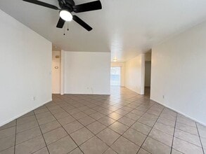 5322 Edna Crane Ave in North Las Vegas, NV - Building Photo - Building Photo