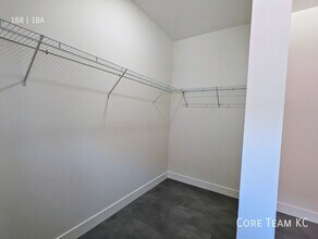 3100 Gillham Plaza in Kansas City, MO - Building Photo - Building Photo