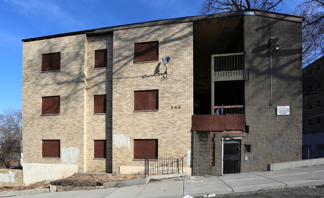 144 Glencoe Pl in Cincinnati, OH - Foto de edificio - Building Photo