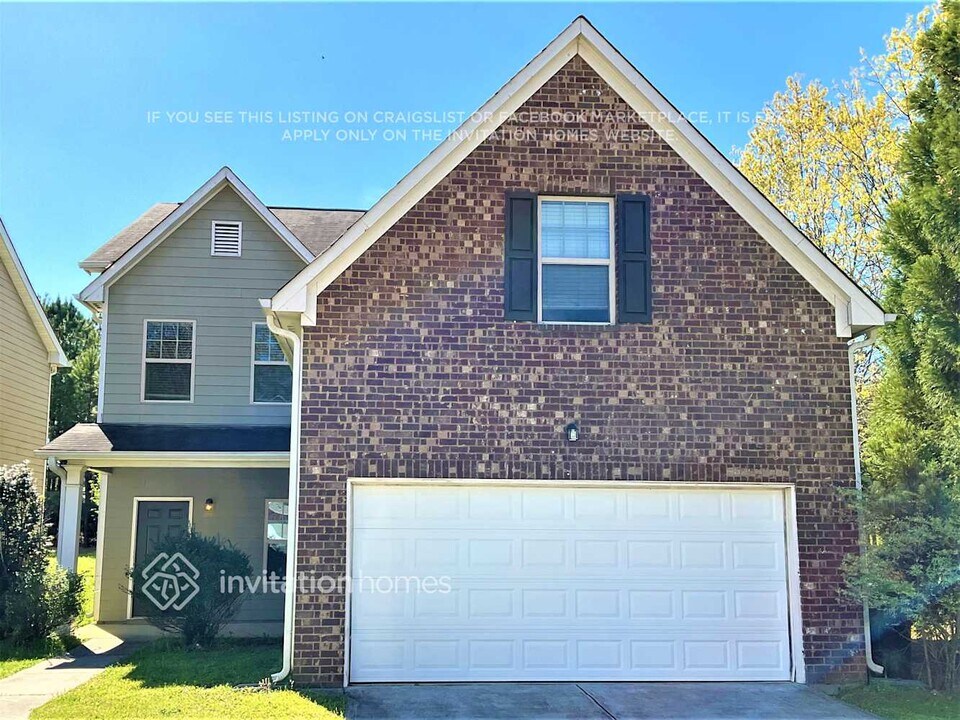 953 Rock Hill Pkwy in Lithia Springs, GA - Building Photo