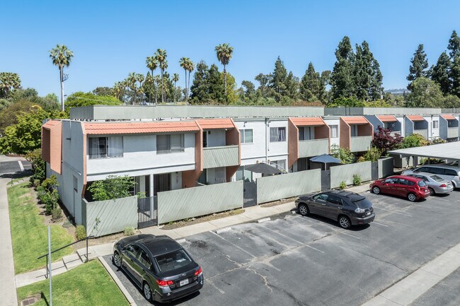 1800 Laguna St in Concord, CA - Building Photo - Building Photo