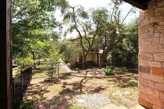 7313 Colina Vista Loop in Austin, TX - Building Photo - Building Photo