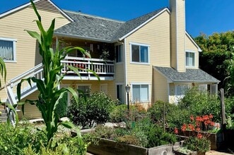 Paloma Del Mar - Senior Community 55+ in Freedom, CA - Building Photo - Building Photo