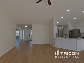 122 Corinth Dr in Piedmont, SC - Building Photo - Building Photo