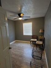 9330 Chesterfield Dr in Houston, TX - Building Photo - Building Photo