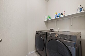 301 Normal School Way in Liberty Hill, TX - Building Photo - Building Photo