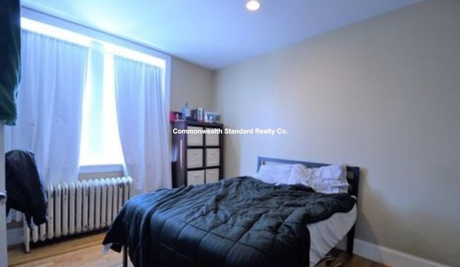 56 Egmont St in Brookline, MA - Building Photo - Building Photo