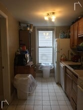 216 Freeman St, Unit 2 in Brookline, MA - Building Photo - Building Photo