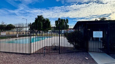 726 S Nebraska St in Chandler, AZ - Building Photo - Building Photo