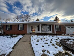 136 Grimes St in Roanoke, VA - Building Photo - Building Photo