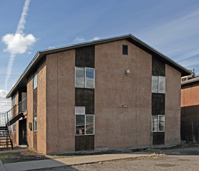 417 Georgia St SE in Albuquerque, NM - Foto de edificio - Building Photo