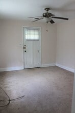 713 Downing St in Hampton, VA - Building Photo - Building Photo