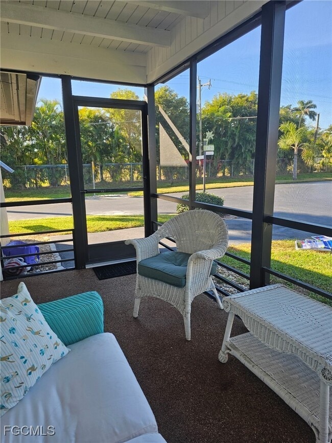 property at 1500 Popham Dr