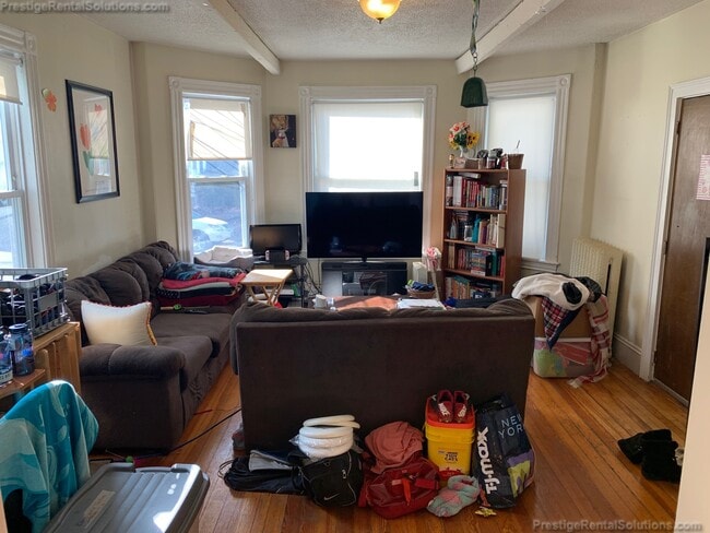 80 Robbins St, Unit 2