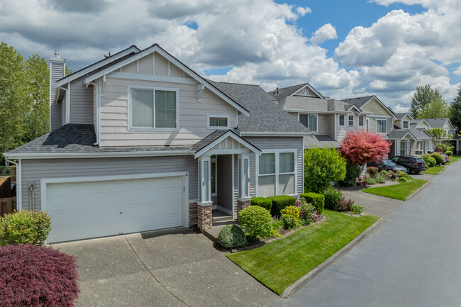 Lakeside at Cypress Cove in Kent, WA - Building Photo - Building Photo