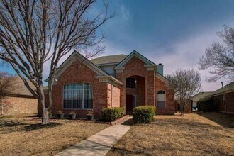 6908 Chateau Dr in Frisco, TX - Building Photo - Building Photo