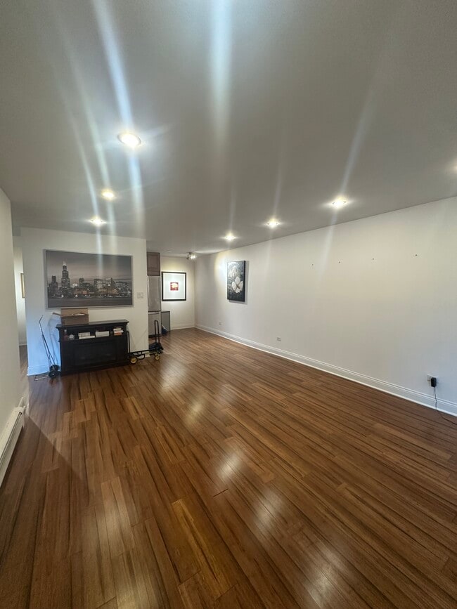 property at 8923 Knight Ave