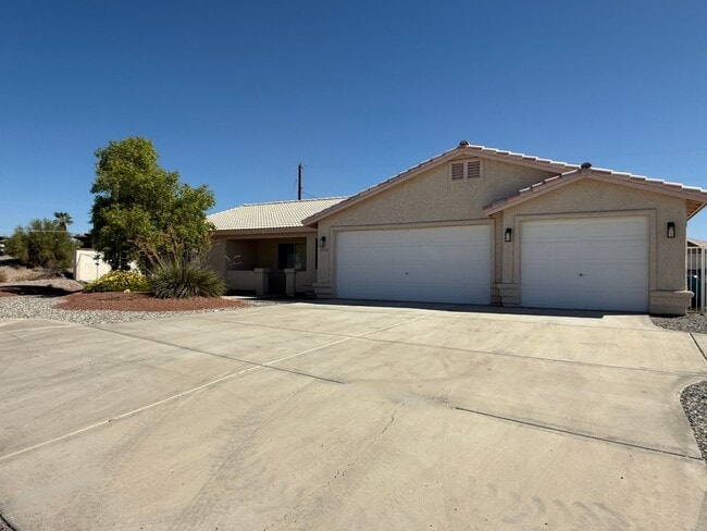 property at 2750 El Dorado Ave N