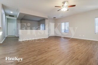 601 W Elm Ln in Avondale, AZ - Building Photo - Building Photo