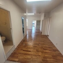 914 Martin Luther King Jr Way in Oakland, CA - Building Photo - Building Photo