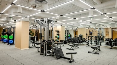 Verdosa in Los Angeles, CA - Building Photo - Building Photo