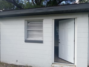 2410 Ave C NW in Winter Haven, FL - Building Photo - Building Photo