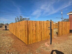 1107 S 2nd St in Brownfield, TX - Building Photo - Building Photo