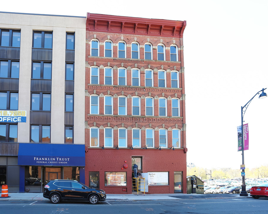 Hartford Lofts in Hartford, CT - Building Photo