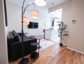 279 W 114th St in New York, NY - Building Photo - Building Photo