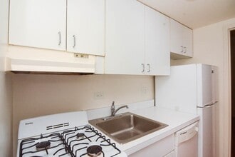 622 W Wellington Ave, Unit 6H in Chicago, IL - Foto de edificio - Building Photo