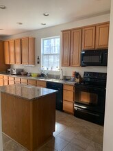5475 Wooded Way in Columbia, MD - Building Photo - Building Photo