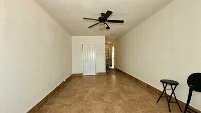 1514 Dove Trail Ct in Laredo, TX - Building Photo - Building Photo