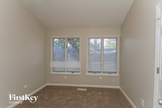 711 Linden Ct in Bolingbrook, IL - Building Photo - Building Photo