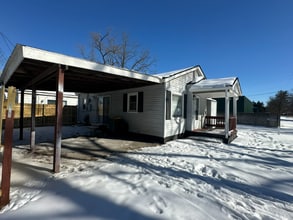 28532 Grayling Ave in Farmington Hills, MI - Building Photo - Building Photo