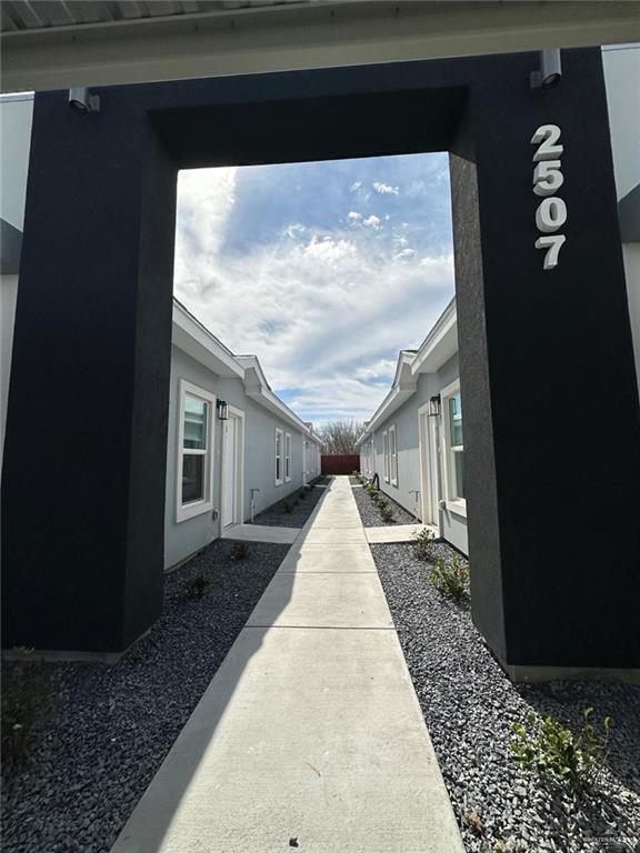 2507 N Vineyard Ave-Unit -5 in Edinburg, TX - Building Photo - Building Photo