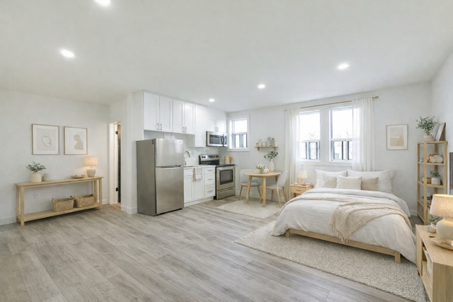444 Park St W