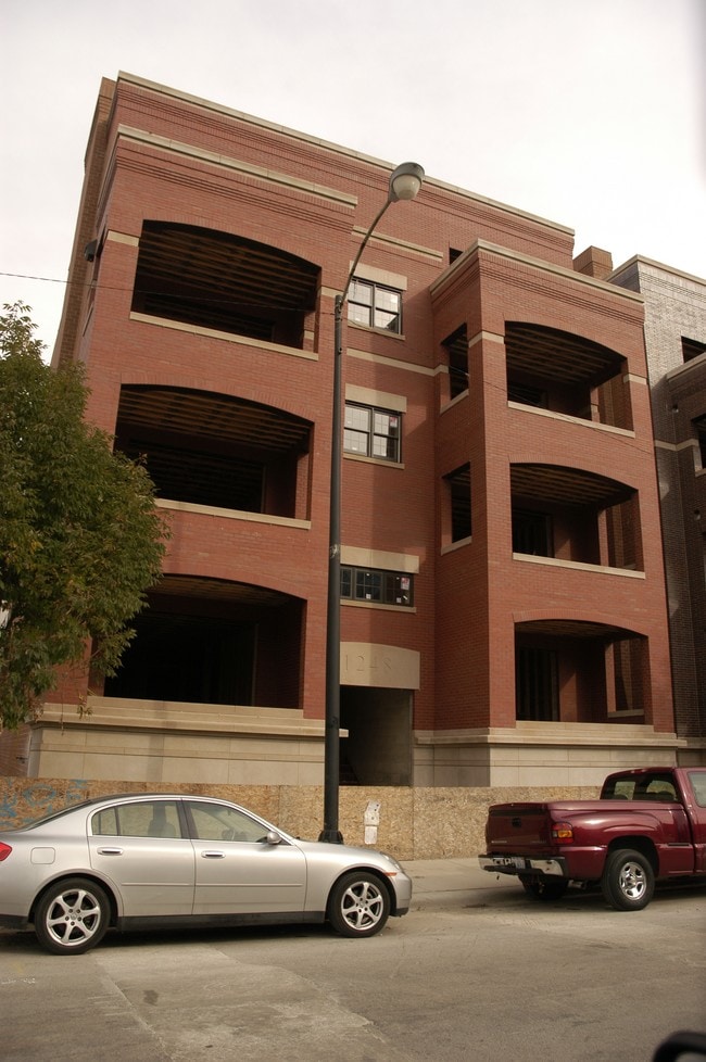 Jackson Street Condominiums in Chicago, IL - Building Photo - Building Photo