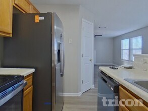 3740 Longview Dr in Douglasville, GA - Building Photo - Building Photo