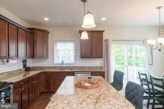 7469 Tanyard Knoll Ln in Glen Burnie, MD - Building Photo - Building Photo