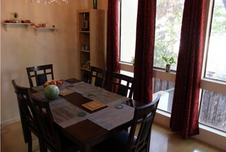 803 Kingfisher Ter in Sunnyvale, CA - Foto de edificio - Building Photo